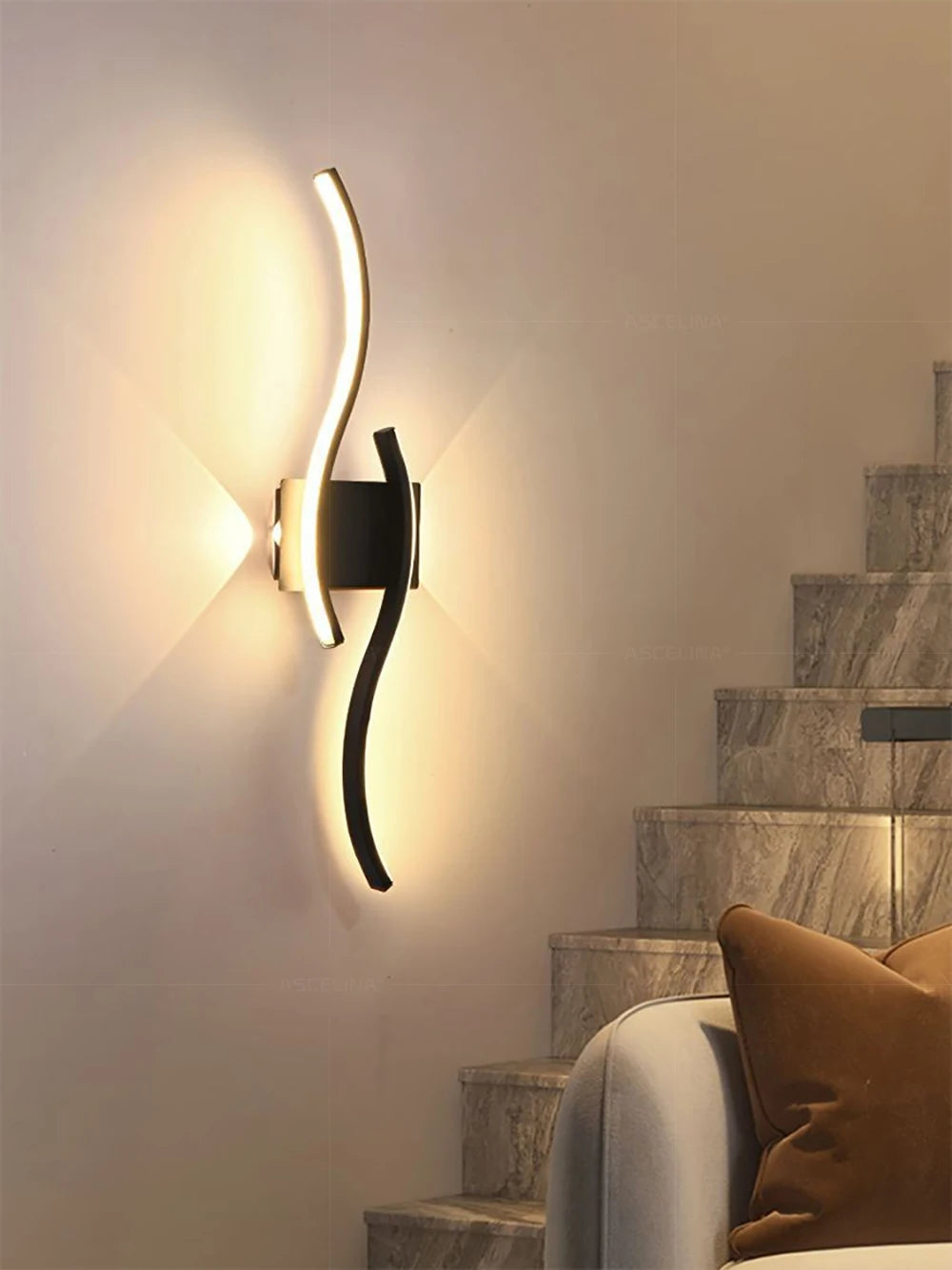 Applique Murale LED Moderne – Double Courbe avec Télécommande